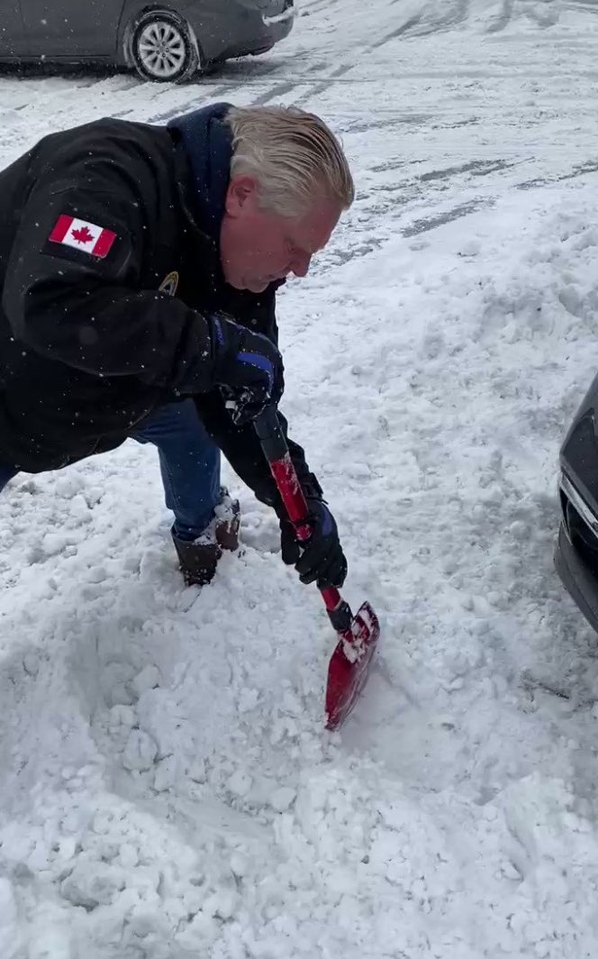 talk2oleary's tweet photo. Now that #Toronto has handed upkeep of the Gardiner Expressway & DVP over to the #Ontario govt, snow removal will no longer be an issue π
@fordnation @oliviachow https://t.co/PXkdKdfxQb