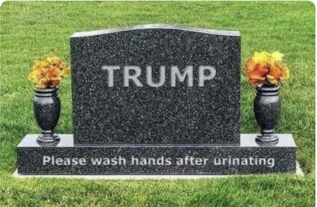 camille46992's tweet photo. @AnnieForTruth 🤣 https://t.co/98FlO6ByPT