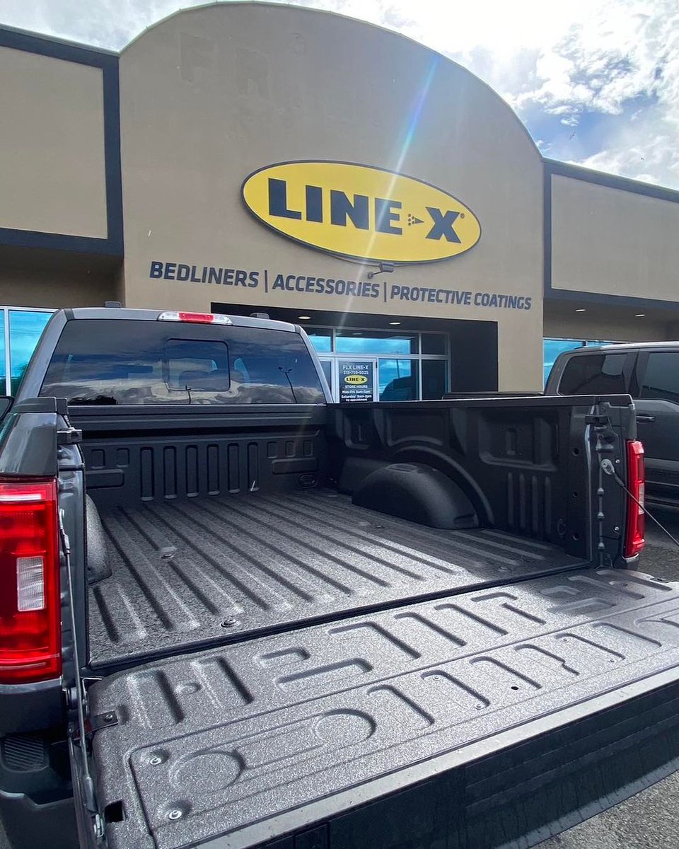 LINEXProtects's tweet photo. With harsh weather this winter, keep your bed protected with LINE-X. Hit the link in our bio to request a quote now.
๐ธ: Finger Lakes LINE-X
#Bedliner #LINEX #LINEXprotects https://t.co/w4JM1WaQB1