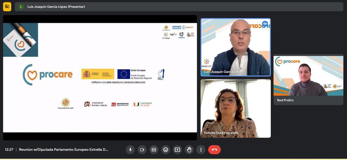 ProEm_Red's tweet photo. ▶️El catedrático de la @ujaen
 Luis Joaquín García, y el investigador Jesús Sánchez le expusieron las claves de proyectos como 🧠#PROCARE, #DAREMOS #PROADEMO, la hoja de ruta de PROEMO, @DigitasUJA o Level Up.

ℹ️👇https://t.co/jgUI70GqGf https://t.co/QcYX49sATk