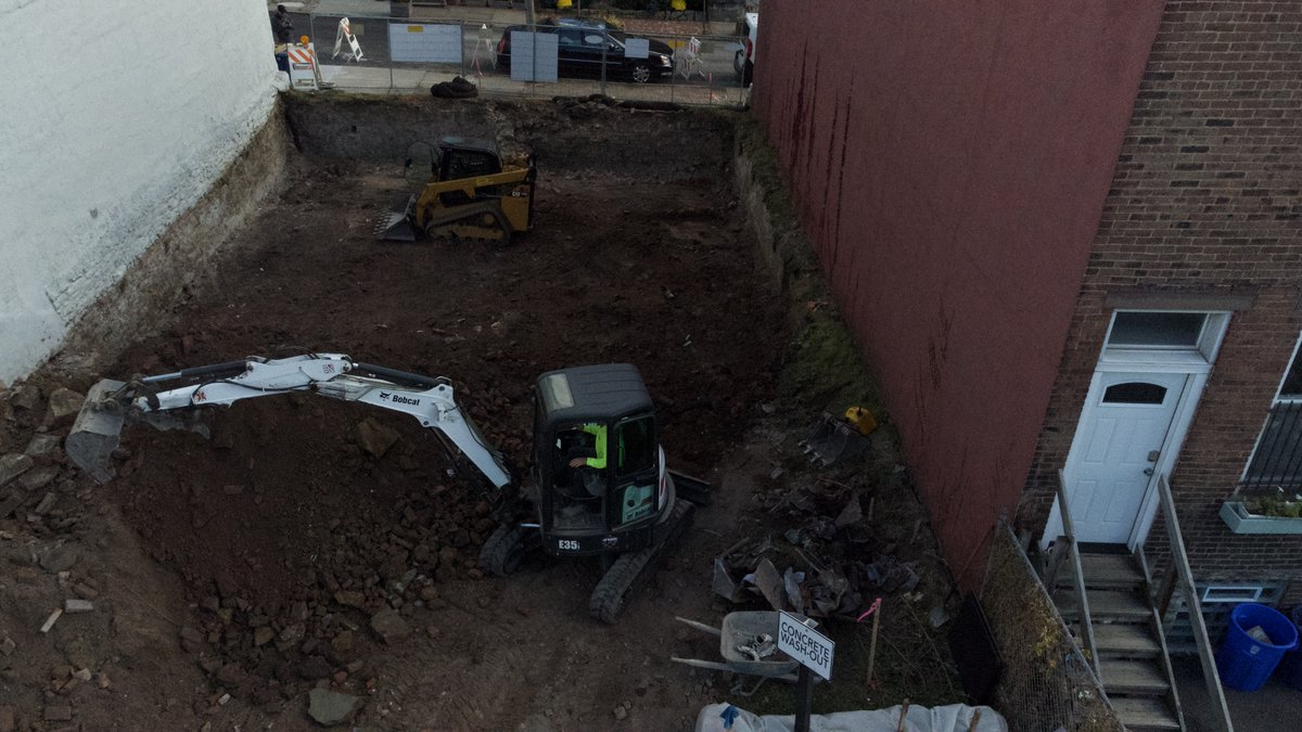 🚀 Back at it! Stay tuned for progress pics 📸

Shoutout to @enterprisebankpgh for their support!

#modularconstruction #breakingground #pgh