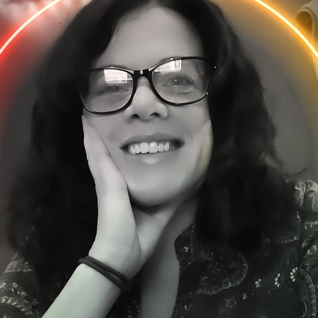 just_staceyPics's tweet photo. #NewProfilePic of me smiling a #RealSmile for the first time in weeks 🥰 https://t.co/MUI0oDRYix