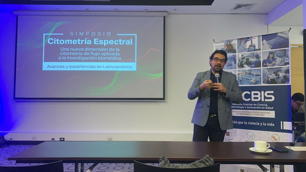GatPrograma's tweet image. #Actualidad Compartimos algunas imágenes del Simposio 'Citometría Espectral, una nueva dimensión de la citometría de flujo aplicada a la #investigación #biomédica', junto a @SectorSalud, @CytekBio e @IDCBIS. Durante esta jornada @claudiapup participa como expositora. #Citometría