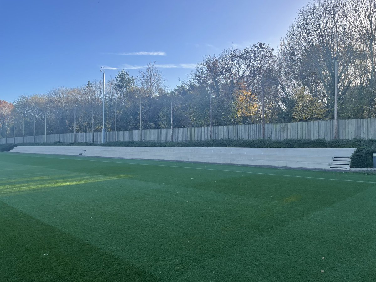 Graeme Mills tweet media