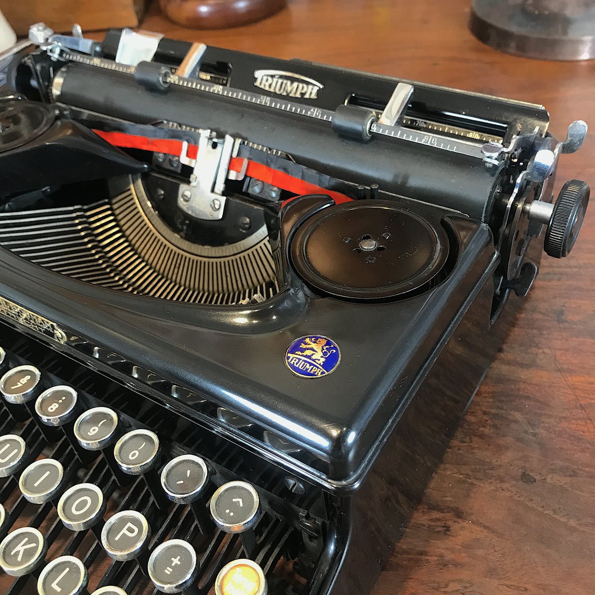 A fine and rare Triumph Norm #typewriter. From 1943, in the middle of WW2, it is unusual in the QWERTY keyboard. Despite the war, non-German (QWERTZ) keyboards were produced for export, primarily to German-occupied Netherlands. This one was owned by a merchant in Amsterdam.