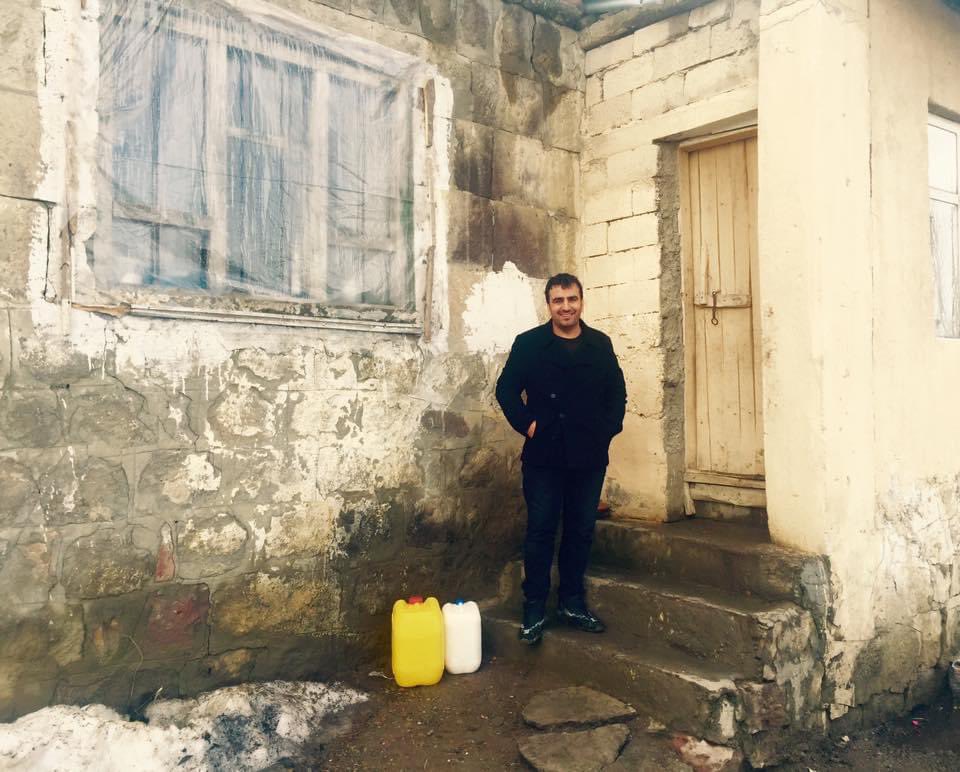 Doğduğun ev kaderin değildir; kaderini  çaban ve azmin belirler.