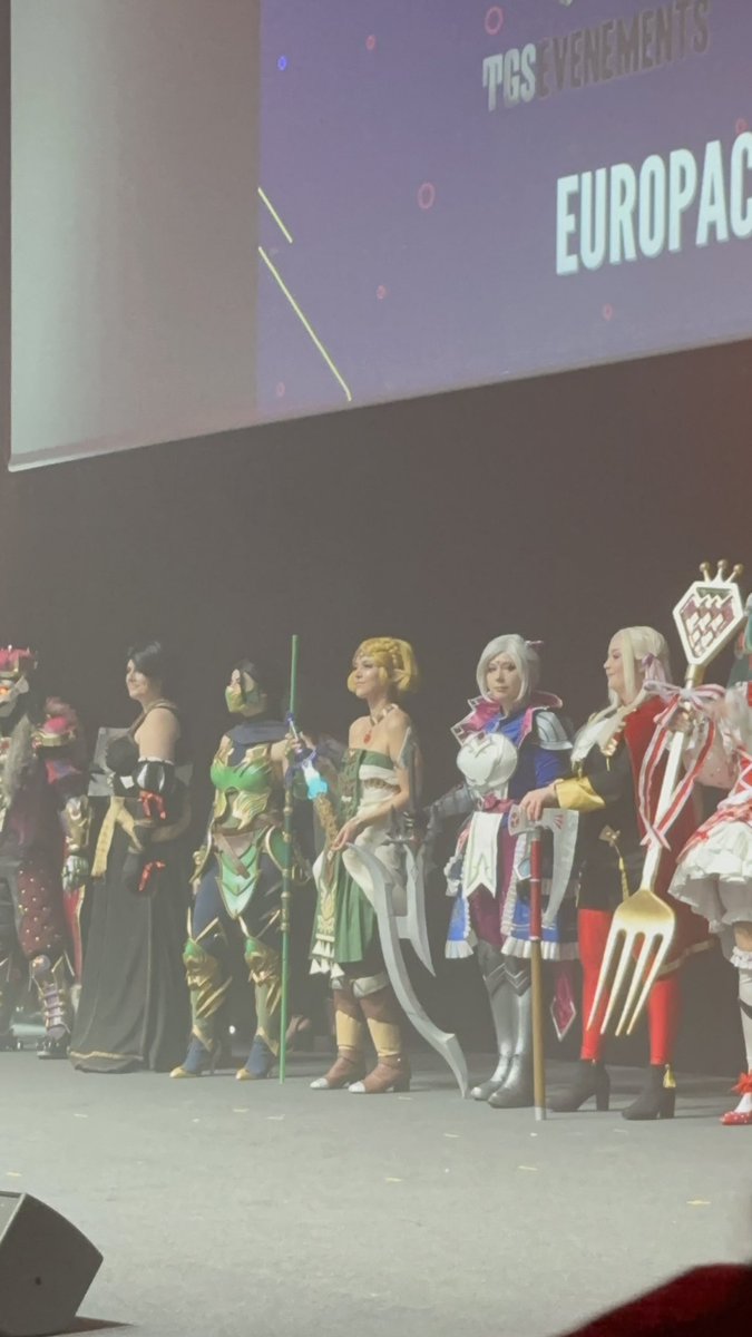 Japan_Weekend's tweet photo. 👉 𝐄𝐮𝐫𝐨𝐩𝐚 𝐂𝐨𝐬𝐩𝐥𝐚𝐲 𝐂𝐮𝐩 ha celebrado su segunda edición este año, participando 15 países. Es el segundo año que España gana un premio en el campeonato. 

¿Quieres ser el próximo representante español? Participa el  17 y 18 de febrero en Japan Weekend Madrid 👀✨ https://t.co/grInZ6mjID