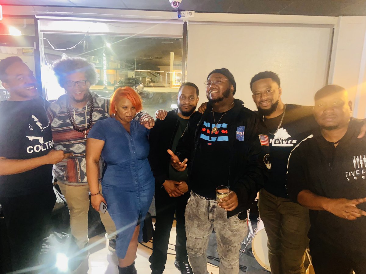 2ndNature_Band's tweet photo. #MusicMonday Amazing times over the weekend for #DirtyVibes “Black Friday” at @slwinebar …We hope everyone enjoyed their holiday 🦃🎄🎉🎊 https://t.co/GoBmVcH9Oq