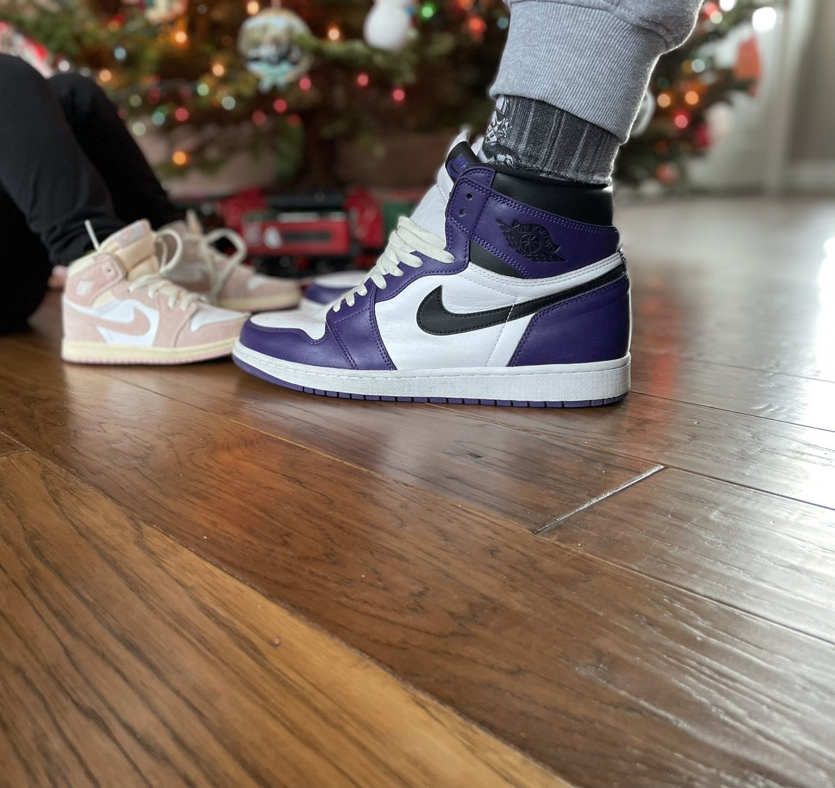 Life_Method_'s tweet photo. Wife at work. Boys at school. Doing cool things with the boss(daughter) #blessed #BlessedAndGrateful #jordan #nike #lifemethod #snkrsliveheatingup #SNKRS #BeKind #SelfAssess #SNKRSKickCheck #Mondayvibes #YourSneakersAreDope @nike @Jumpman23 #Christmas https://t.co/7GehU74hQy