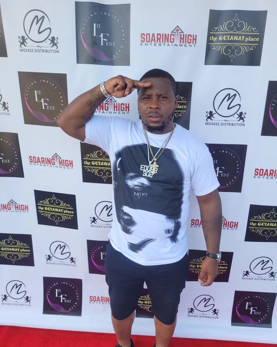 Existingandoccuring tweet media