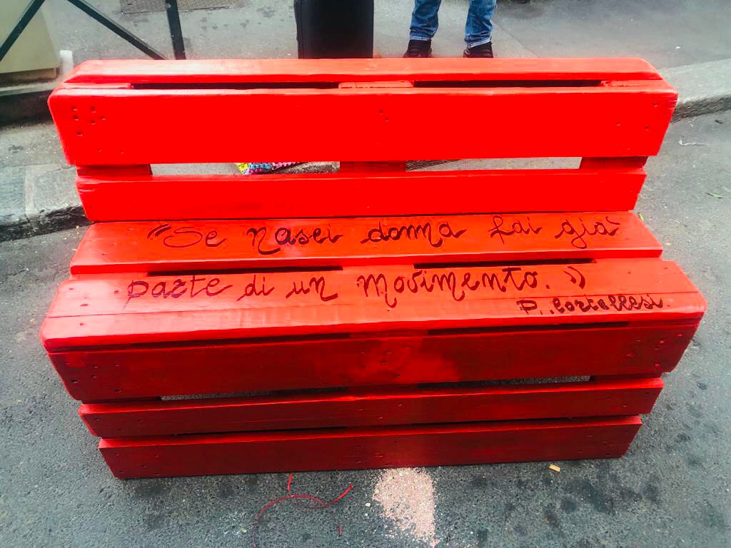 OfficineInTerrazza ๐ฎ๐น๐ฑ๐ฎ๐น (@offinterrazza) on Twitter photo ..se nasci donna fai giร parte di un movimento.. รจ la nostra #panchinarossa sperando sia da monito per chiunque la incroci.. in attesa di installarla nel nostro #ortourbano di #Torino e la speranza di aver un dรฌ ospite <a href="/PaolaCortellesi/">Paola Cortellesi</a> ๐ฑ๐พ๐ฆ๐๐ Ah! รจ completamente riciclata โป๏ธ ..se nasci donna fai giร parte di un movimento.. รจ la nostra #panchinarossa sperando sia da monito per chiunque la incroci.. in attesa di installarla nel nostro #ortourbano di #Torino e la speranza di aver un dรฌ ospite <a href="/PaolaCortellesi/">Paola Cortellesi</a> ๐ฑ๐พ๐ฆ๐๐ Ah! รจ completamente riciclata โป๏ธ
