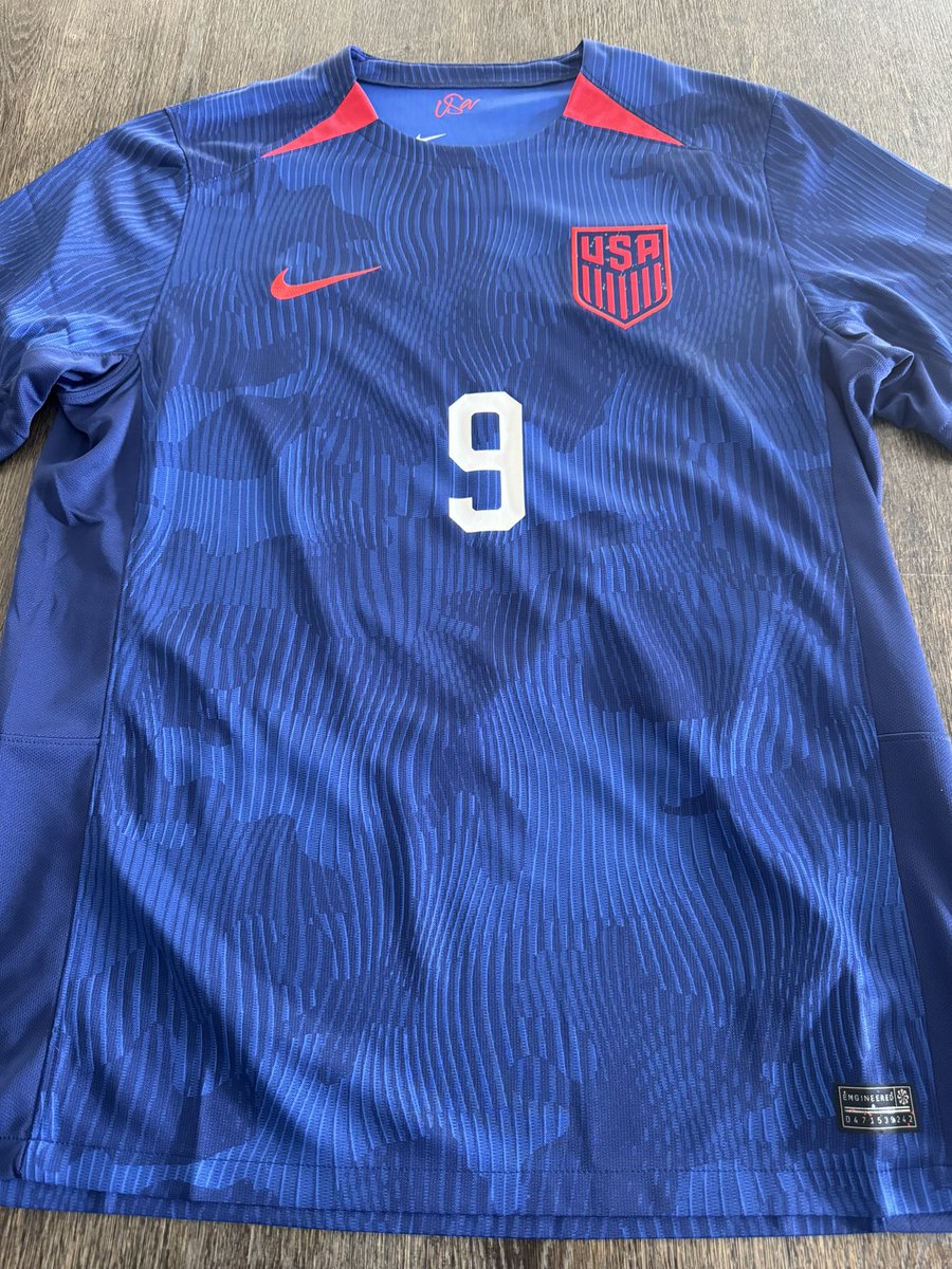 Pepi_Stan9's tweet photo. 🚨Here we go! Pepi jersey giveaway! 🚨
Like and must be a follower! Ends in 24 hours! ⏰ (Size L) https://t.co/gLEM3qIw4L