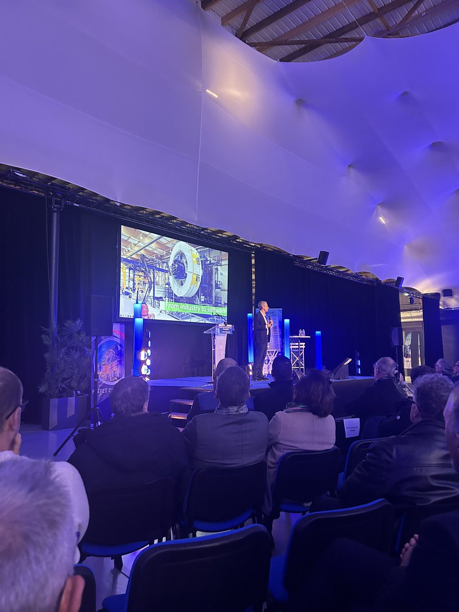 <a href="/CCIduBeaujolais/">CCI BEAUJOLAIS</a> ce soir chez nos amis de <a href="/CCI_Ain/">CCI de l'Ain</a> pour le forum terre d’excellence industrielle 🏭👍
<a href="/Elysee/">Élysée</a> <a href="/ccifrance/">CCI France 🇫🇷🇪🇺</a> <a href="/CCI_ARA/">CCI Auvergne-Rhône-Alpes</a> <a href="/DiCrescenzo_A/">Alain DI CRESCENZO</a> <a href="/prefetrhone/">Préfète de région Auvergne-Rhône-Alpes et du Rhône</a> <a href="/Elisabeth_Borne/">Élisabeth BORNE</a> <a href="/TF1/">TF1</a>