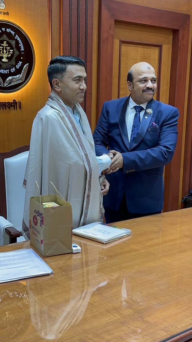 Always pressure to meet the young, energetic and talented Chief Minister of Goa Shri. Pramod Sawant. <a href="/DrPramodPSawant/">Dr. Pramod Sawant</a> <a href="/narendramodi/">Narendra Modi</a> <a href="/AmitShah/">Amit Shah</a> <a href="/KTRBRS/">KTR</a>