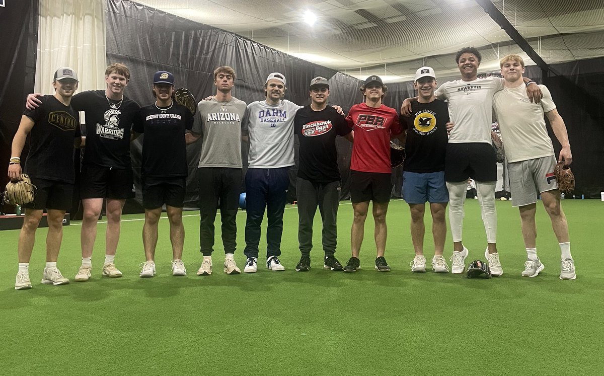Is it Winter Break yet!? S/o for some of the best infielders in the state for coming through <a href="/DiamondDreams/">Diamond Dreams Sports Academy</a> this holiday break!