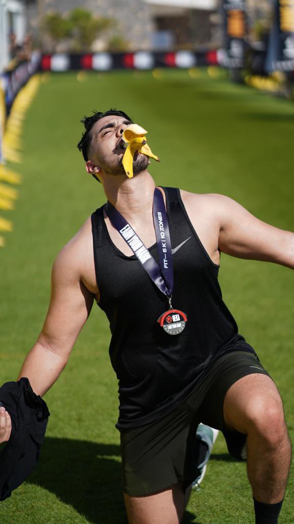 Rotren_'s tweet photo. -Completé la primera carrera de obstáculos de mi vida la @SpartanRaceEsp

-Luego subí al pico más alto de España (Teide) con un Murciano llamado Grefg.

-Este cabron me hizo recorrer más kilómetros caminando que horas en el F1 jugadas.

Próximo reto subir al Everest😳 https://t.co/ybsh8pAnoP