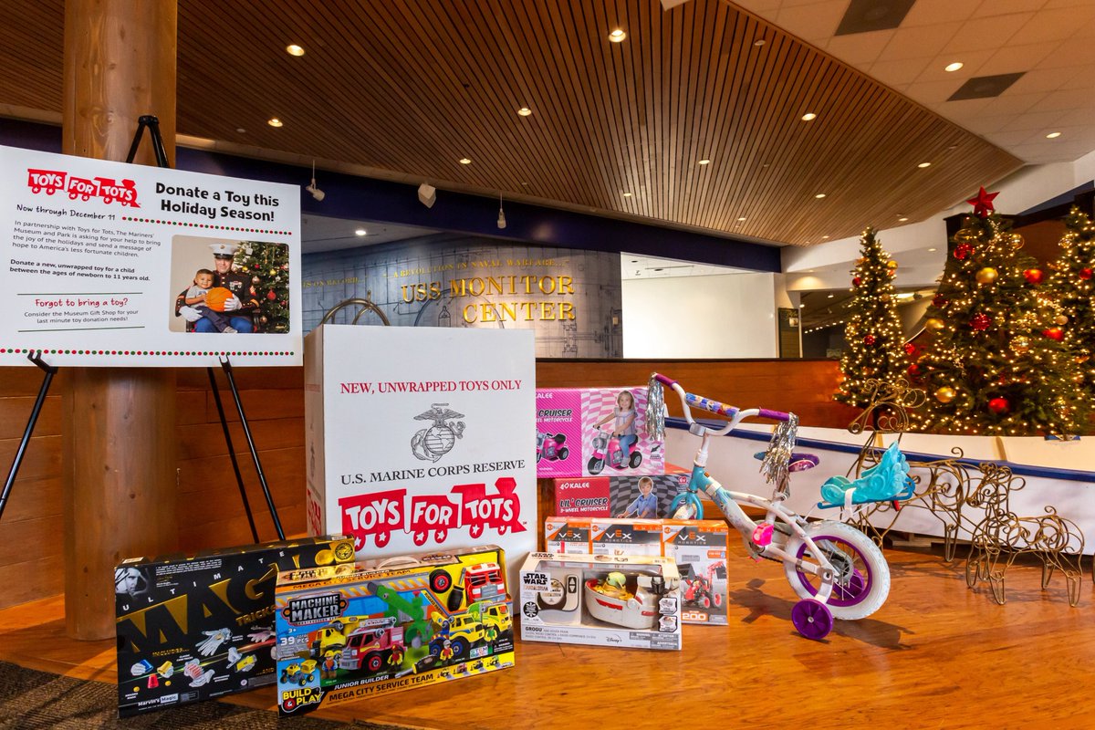 TOYS FOR TOTS 🎁 Please bring a new, unwrapped toy for children ages newborn to 11 years old on your next visit and place it in the donation box near the Shop. Toys for children ages 8 and older are always a big need. Bring holiday joy with your generous donation!