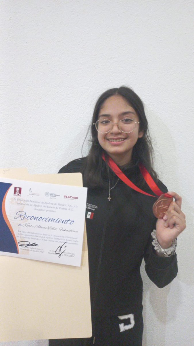 cedefenamacom's tweet photo. Extendemos nuestra felicitación a la integrante de la selección infantil y juvenil y miembro de nuestro @cedefenamacom a quienes obtuvieron un lugar en el pódium, referente al II Campeonato Nacional de Ajedrez Amateur “Puebla 2023” 

GENS UNA SUMUS. https://t.co/tsh8ncP0pX