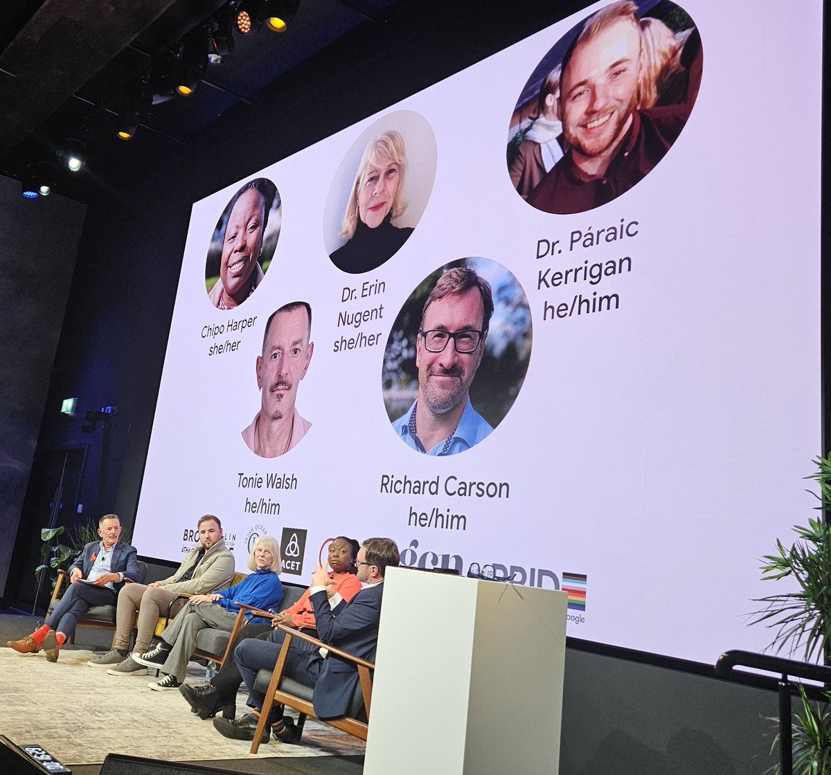 Colleagues @rjcarson & Chipo Harper of @ACETIreland, @ParaicKerrigan Asst Professor @ucddublin Media and Communications, and Dr Erin Nugent @HIVIreland discuss 'Building a Place of Memory' regarding #HOV & #AIDS with @tonie_walsh at the Monument to a Plague event @Google Ireland.