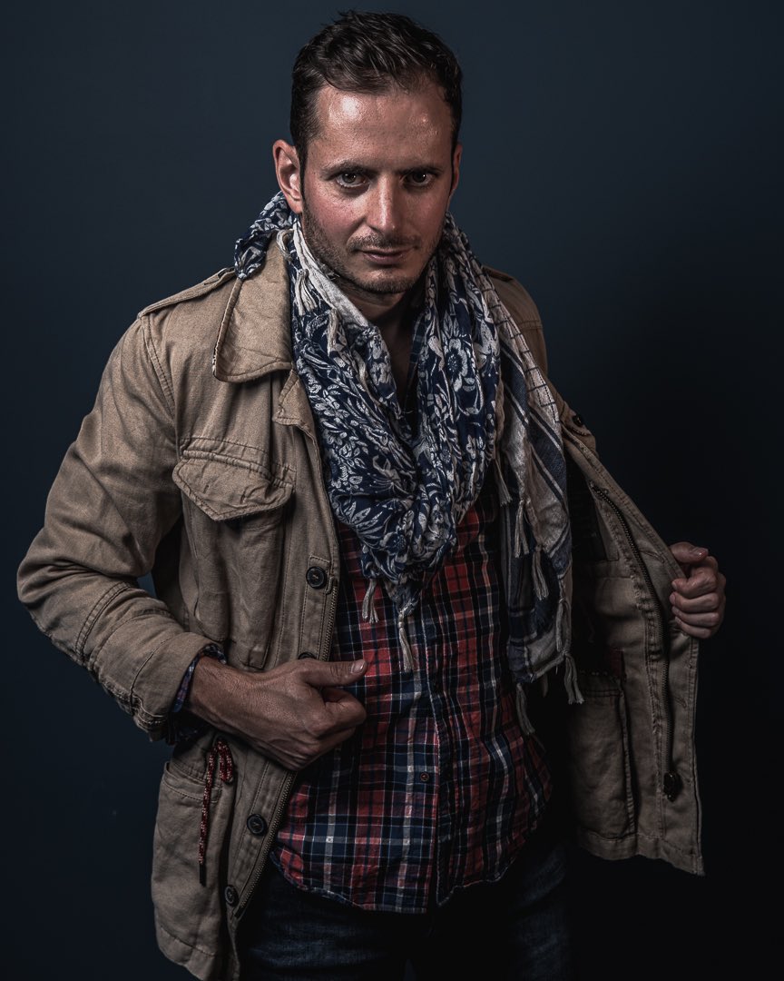 RealJeremyDeaf's tweet photo. Pas la peine de parler… suivez mon regard… l’envie de me battre, l’envie de gagner, l’envie de plaire, l’envie de vivre tout simplement…
📸 @Majinshoots
#catchapc #evolutionapc #catch #wrestling #apc #deaf #pw #prowrestling #signunionflag #deafsignlanguage #sourd #lsf https://t.co/3Iqpoq4laV
