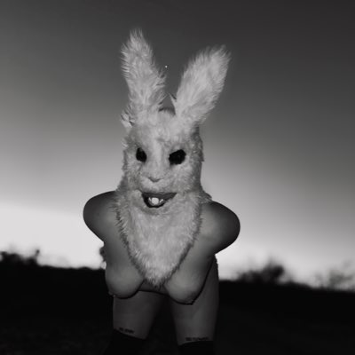 adventure_slut's tweet photo. #NewProfilePic https://t.co/t7aXmYJD5X