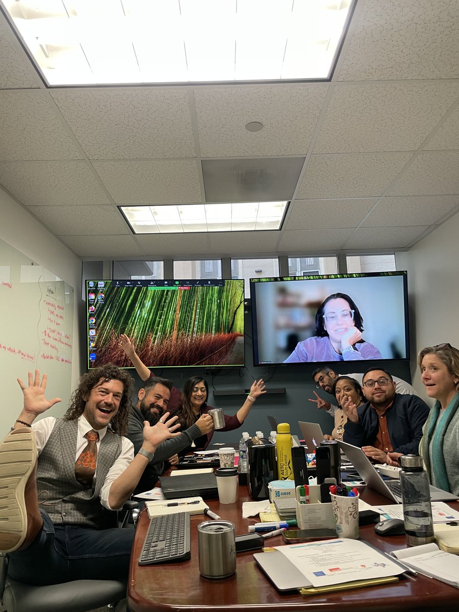 HoustonAETC's tweet image. ICYMI, earlier this week the Texas Rapid StART Institute planning group met @bcmhouston @BCMDeptMedicine to sketch out #HIV prevention/treatment trainings for healthcare providers in 2024.

#HIVTwitter
@HIVMA @Women_in_ID @BCMIDFellowship @UTGeripal