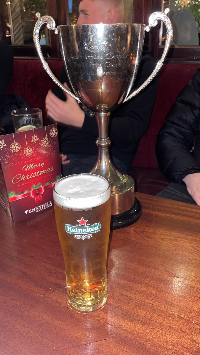 conorgreally4's tweet photo. The Monday Club begins https://t.co/89m4eGxAr3