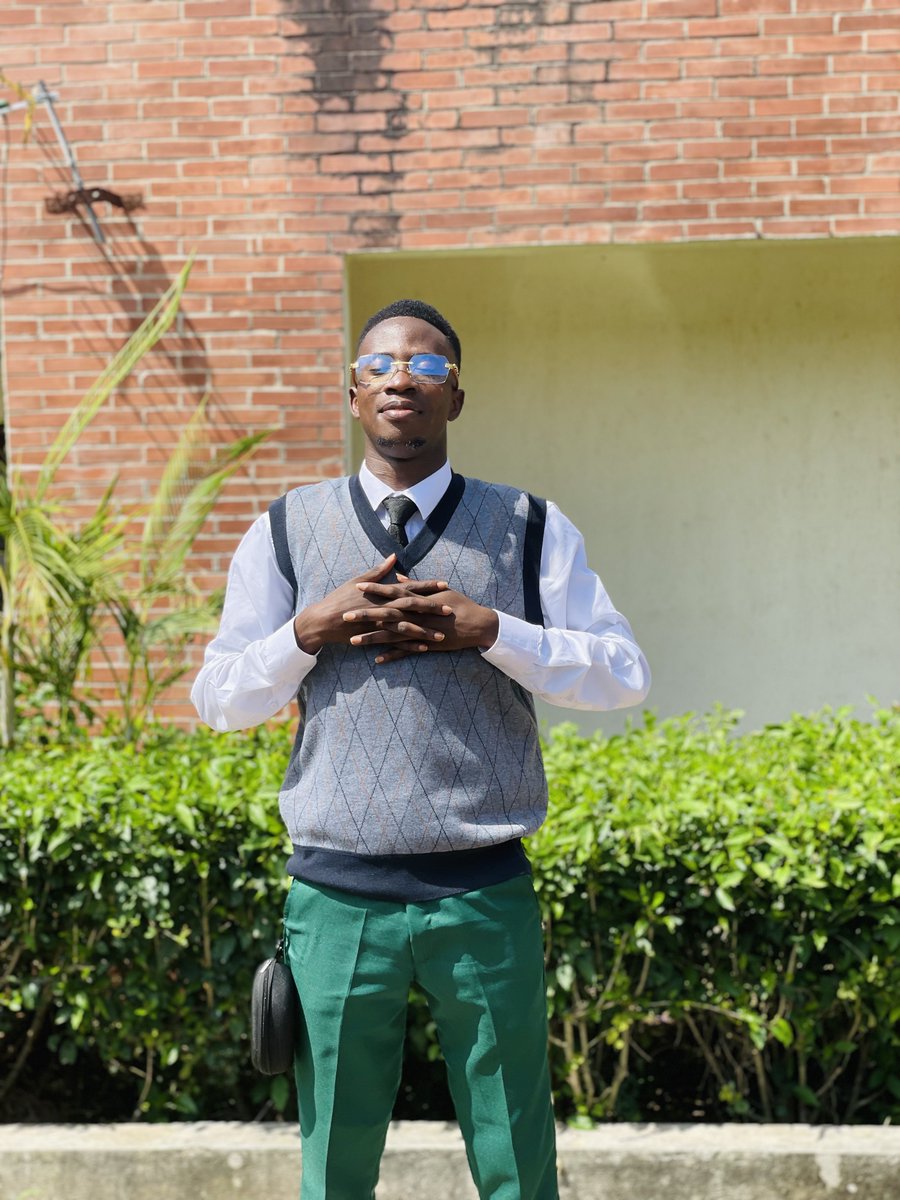 noble_tga's tweet image. The Senior Prefect boy and a Good Student portrayed by me😂 at FUTA Class 22 BTS Day🤩🎉.

#InvictaClass22 #invictaclass22week #BacktoSchool #futa