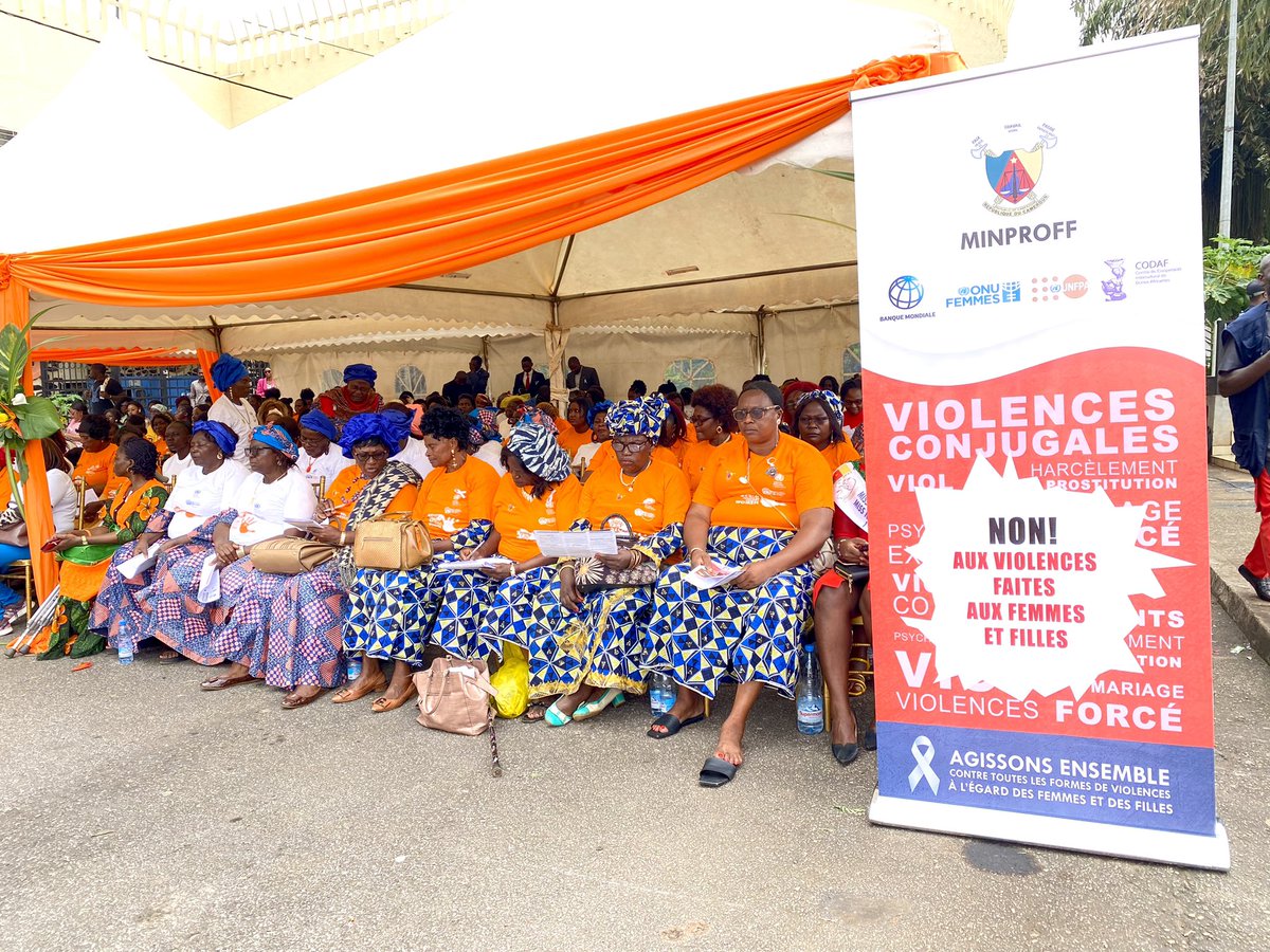 UNFPA reiterated its commitment to support 🇨🇲 Government and civil society to #EndGBV today at the official launching ceremony of the #16DaysofActivism Campaign. 

For many 👩🏾👧🏾,no place is completely safe, even the digital space. #GBV can be prevented, both online&amp; offline.
