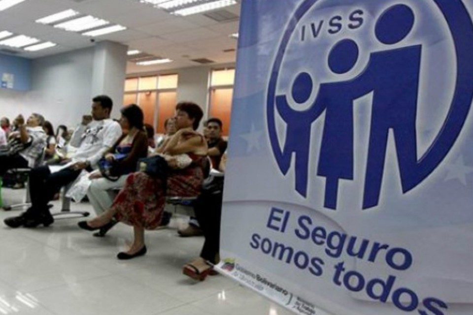 El Toque de Diana tweet media