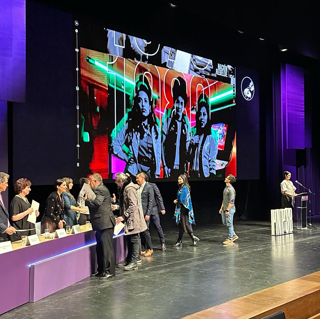 PNPSimonBolivar's tweet photo. Mauricio Tamayo, Iván García, Jaime Monsalve, Nicolás Congote, Santiago Cembrano, Jacobo Celnik, Elsa Garzón, Elver Mora, Mario Cabrera | Ganadores Multimedia #PNPSB_48 | RTVC @RTVCco https://t.co/VUdmWEaeZv