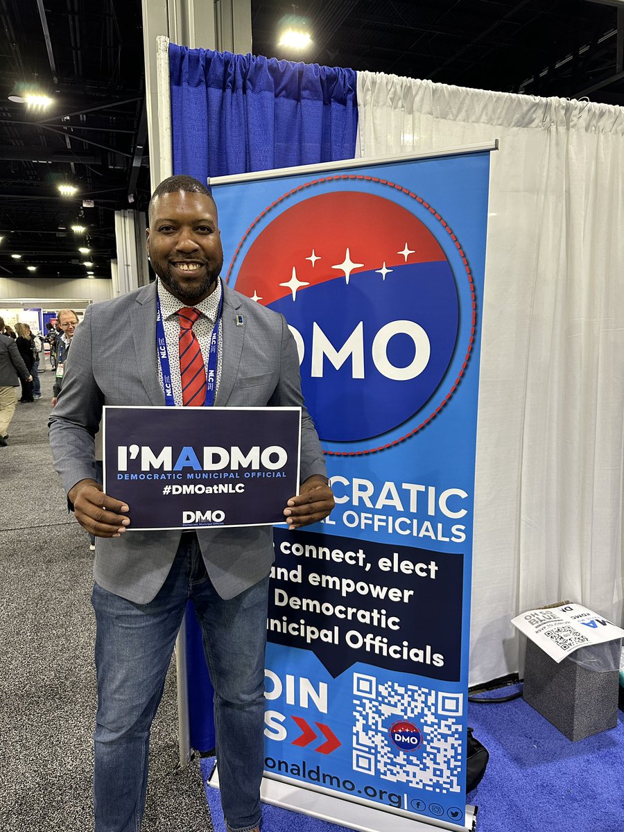 Successful Day 1 at the @leagueofcities City Summit! Lots of great conversations with Democrats from all over the country! @LesliePoolATX @LeoForDurham #DMOatNLC