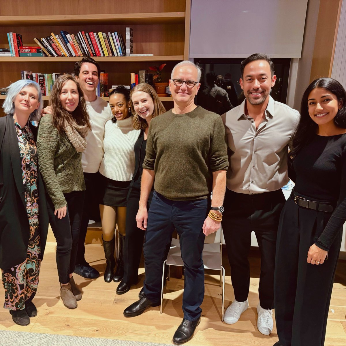 TargetMktng's tweet image. It was wonderful to celebrate #TMDAuthor @jerrycolonna at the launch party for his second book, Reunion, last night. His commitment to creating systems of inclusion for all makes him a true inspiration. Learn more about the #ReunionJourney here: bit.ly/3MJs6O6.