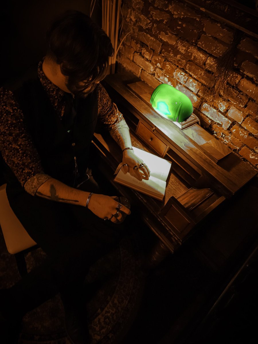 Some light reading...

#author #gothaesthetic #goth #victorian #hostoricalfiction #darkfantasy
#aleistercrowley #BooksoftheLaw #pagan #PanLibrarianWizard #highmagick

Photo and edits by <a href="/Elven_red/">🍁🌿🌻Deanna Tipton🌻🌿🍁</a>