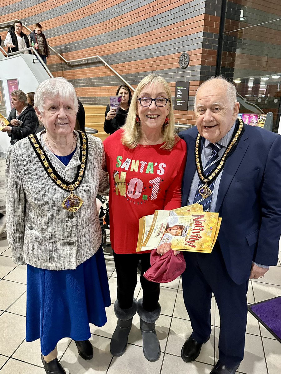 An outstanding performance from <a href="/CentenaryTC/">Centenary Theatre Company</a> production of “Nativity” the Musical at <a href="/brindleytheatre/">The Brindley</a> tonight.

Great singing, dancing and humour from start to finish, well done to everyone on tonight’s performance.