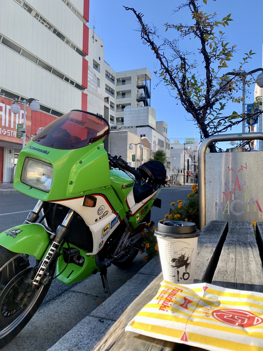 kr250hiro's tweet image. 今日も冷んやり良い天気☀️の
つーきんぐ😁

#ツーキング　#立冬　#kr250