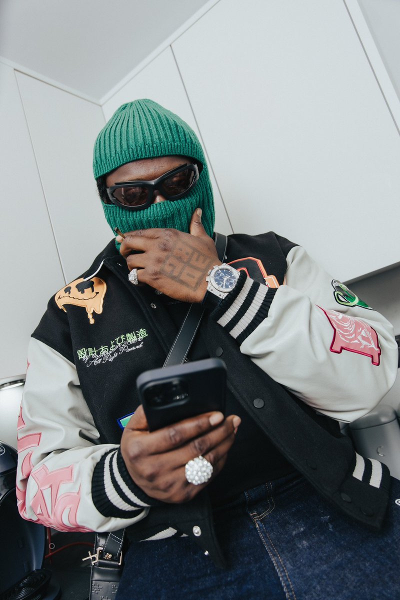 Peruzzi's tweet photo. I Said A Prayer To God &amp; God Has Done It. 🌹 https://t.co/3s8ra1JBOj