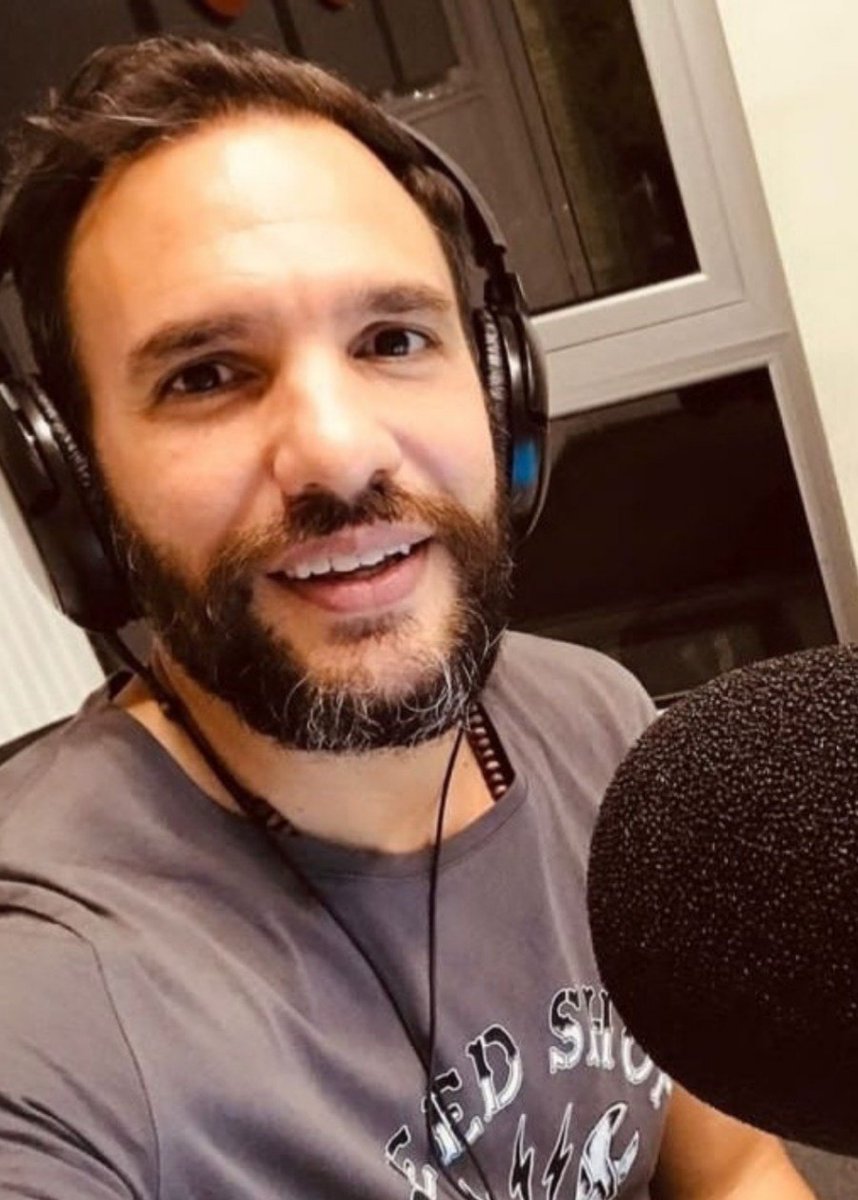 led_fm's tweet photo. #AIRE🗣🎙 | Seguí #BuenosAiresMañana hasta las 22 con la conducción de @nicolasmunafo🙌🏻

Todo lo que tenés que saber para cerrar la jornada por #RadioLed🟠

📺https://t.co/XQ24JNLAqK
📱App Radio Led https://t.co/NvHQbkSHr9