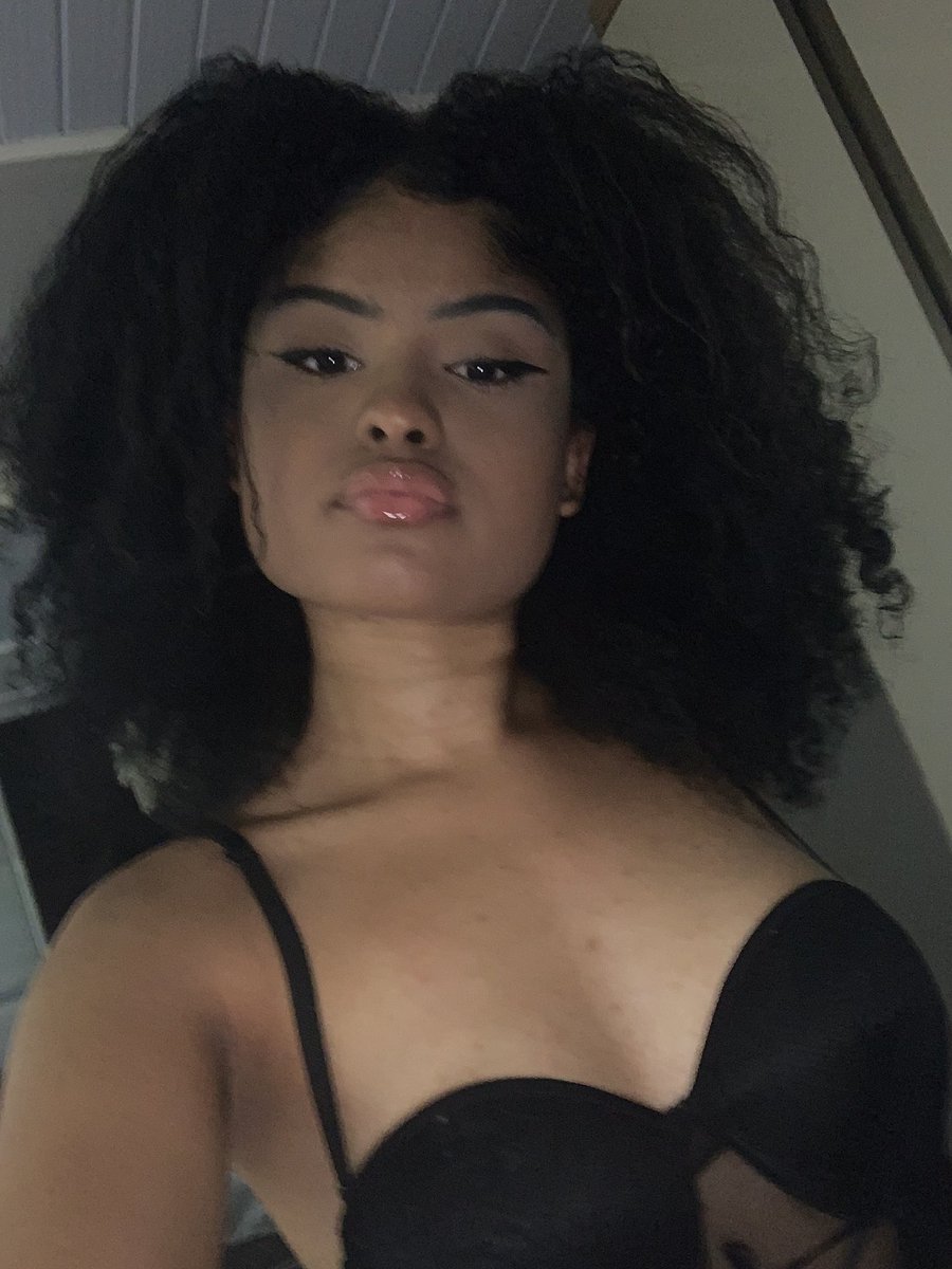 levei um bolo e eu tava assi😔