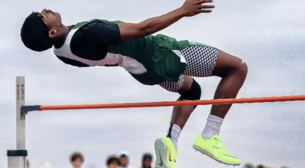 Blessed to recieve another amazing opportunity to continue my athletic and academic career ! 
<a href="/PerformanceSpo6/">Coach Rob</a> 
@KCrunc_HAMS 
<a href="/montwoodrunning/">Montwood XC & Track</a> 
<a href="/OHairston_MHS/">Orlando Hairston</a>