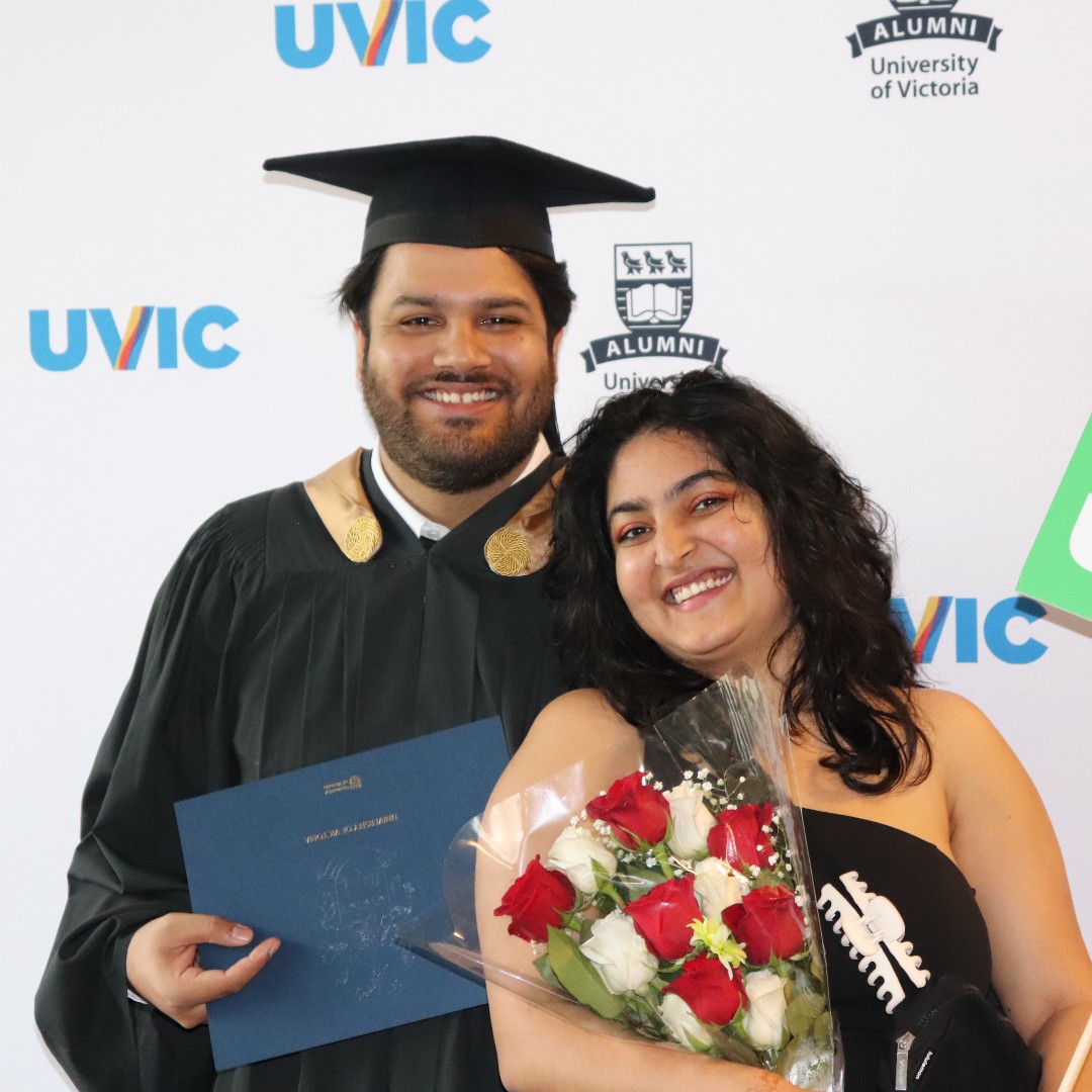 UVicScience's tweet photo. 🎓 Today we put on our best robes, donned hats with a tassel, and celebrated our newest cohort of Science graduates.
Congratulations to the 100+ students who have now officially finished their degree!
#UVicGrad https://t.co/pT1uvGsuHx