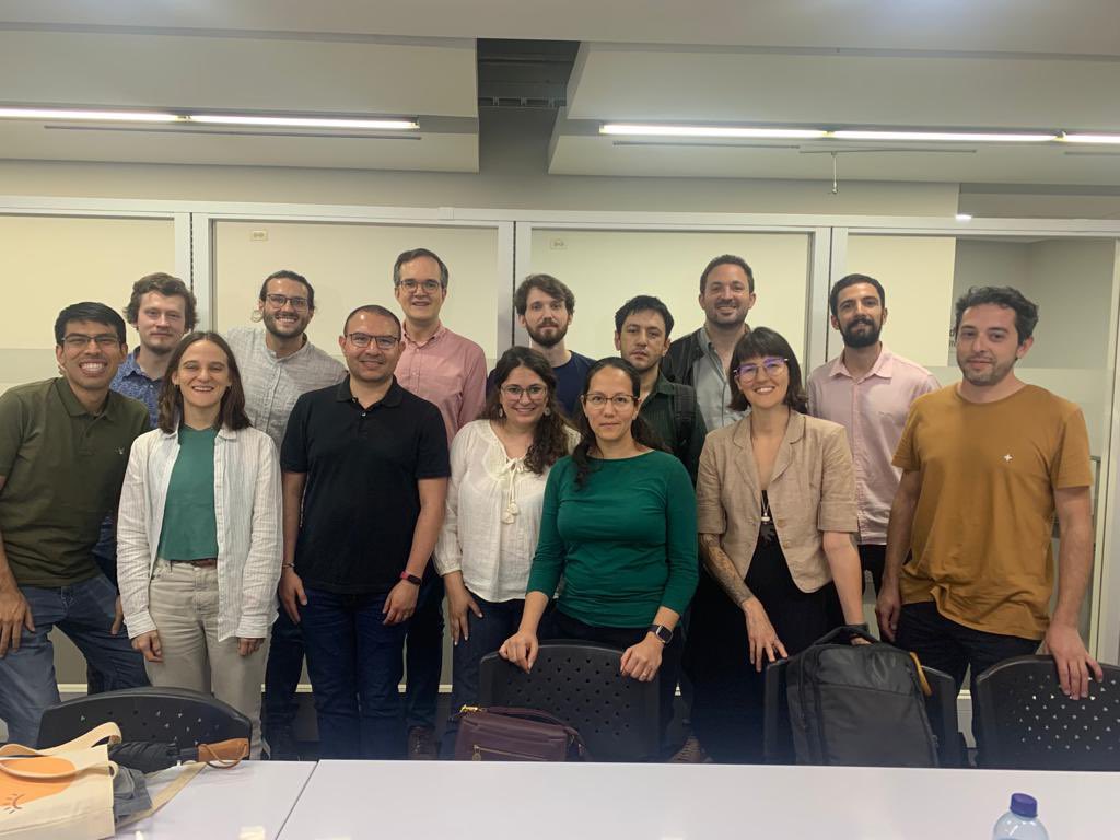 vcruzesilva's tweet photo. Today we had our YSI Workshop @ ALAHPE on the Challenges, Opportunities and Pitfalls of Doing Research on Recent Topics in HET. Thank you for all the participants for very insightful discussions. A special thanks for @het_ysi @ysi_commons for funding this excellent encounter. https://t.co/d3XgTxtIKK
