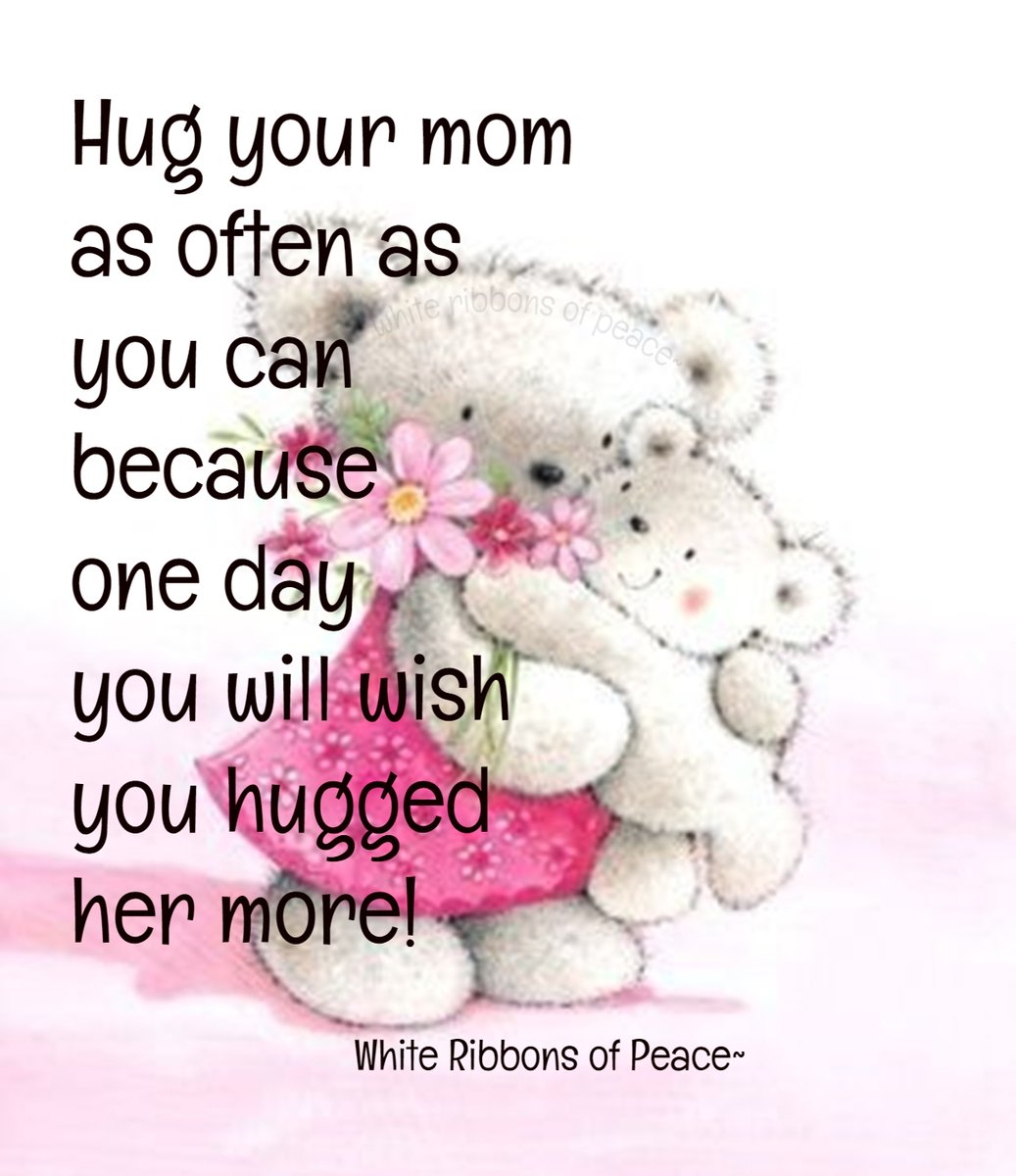 Hug your mom as often as you can because one day you will wish you hugged her more! 🌸 ~ Oh, so true! ~ #Moms