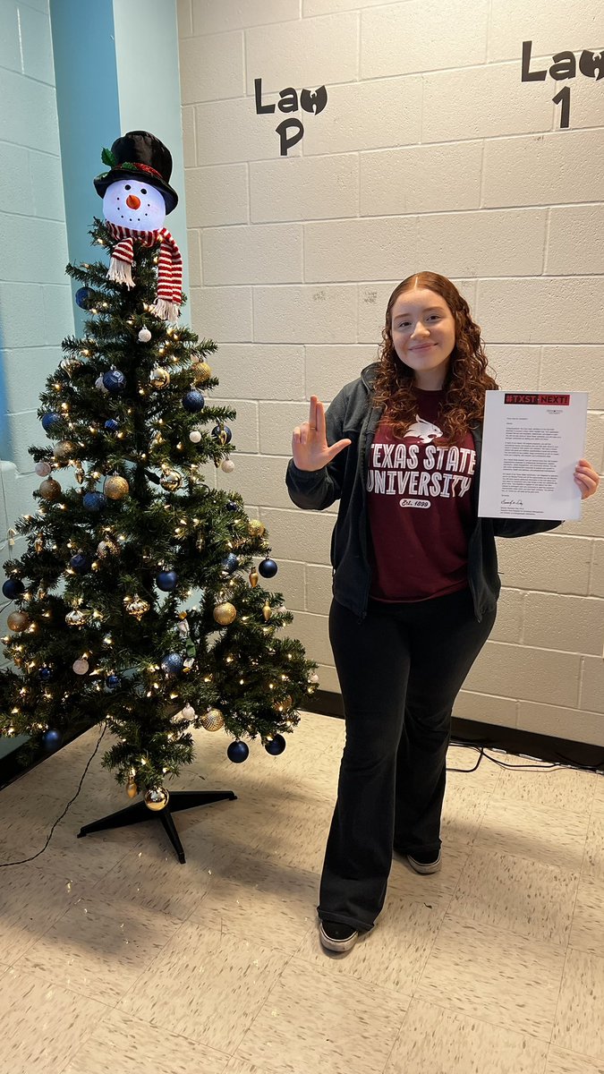 EdisonHS_CJ's tweet photo. Congrats Aleyah on being accepted into Texas State University! Excited to see what criminal justice holds for you in the future! #GoBears #GoBobcats #TXStateBound https://t.co/qjwOLUy1UP