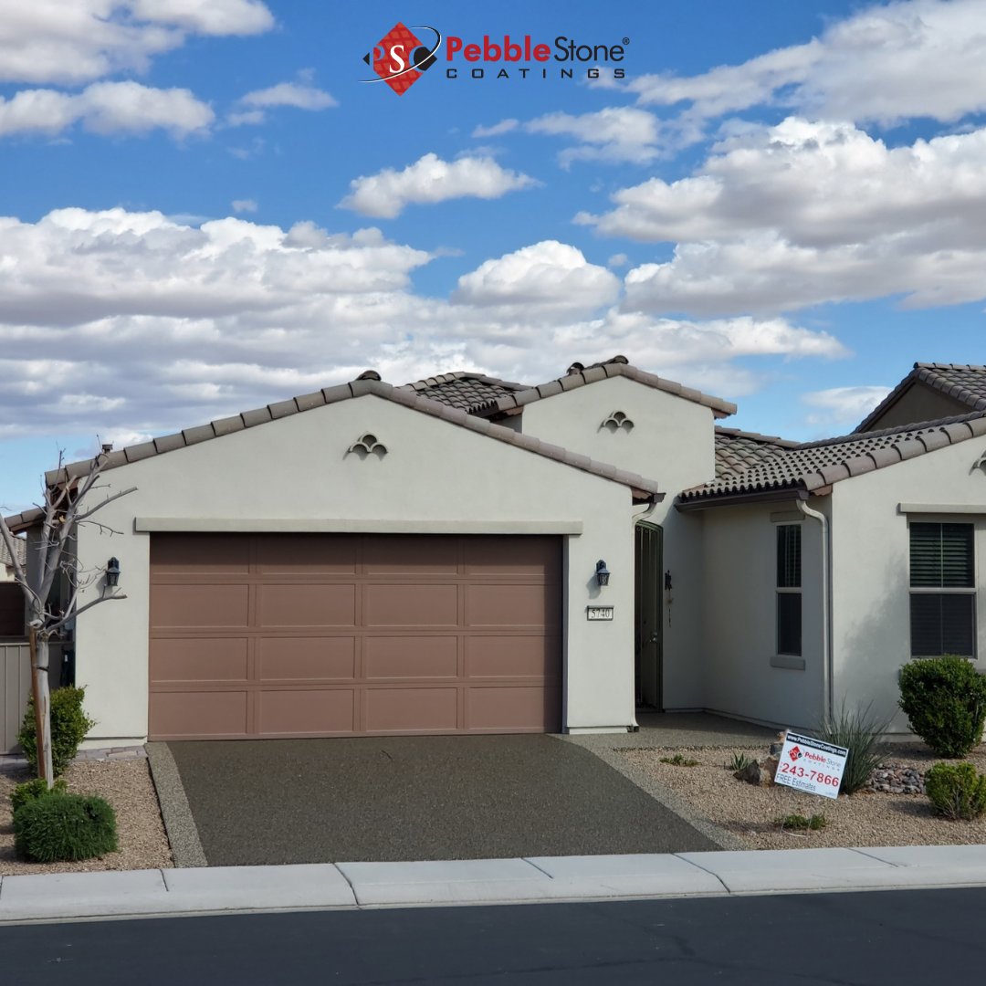 PebbleStoneUSA's tweet photo. Many other materials require constant upkeep, causing headaches and expenses down the road😥.

With Pebble Stone Coatings surface say goodbye to constant repairs and hello to a driveway you can be proud of. 

We make it easy with free in-home consultations and samples to visualiz https://t.co/bdQlawe51V