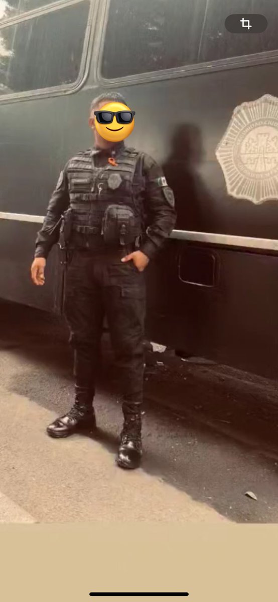 Que si les gusta perri@s ?? 🥵😈🤌🏻😏👅👮🏻‍♂️✌️🤙🏻