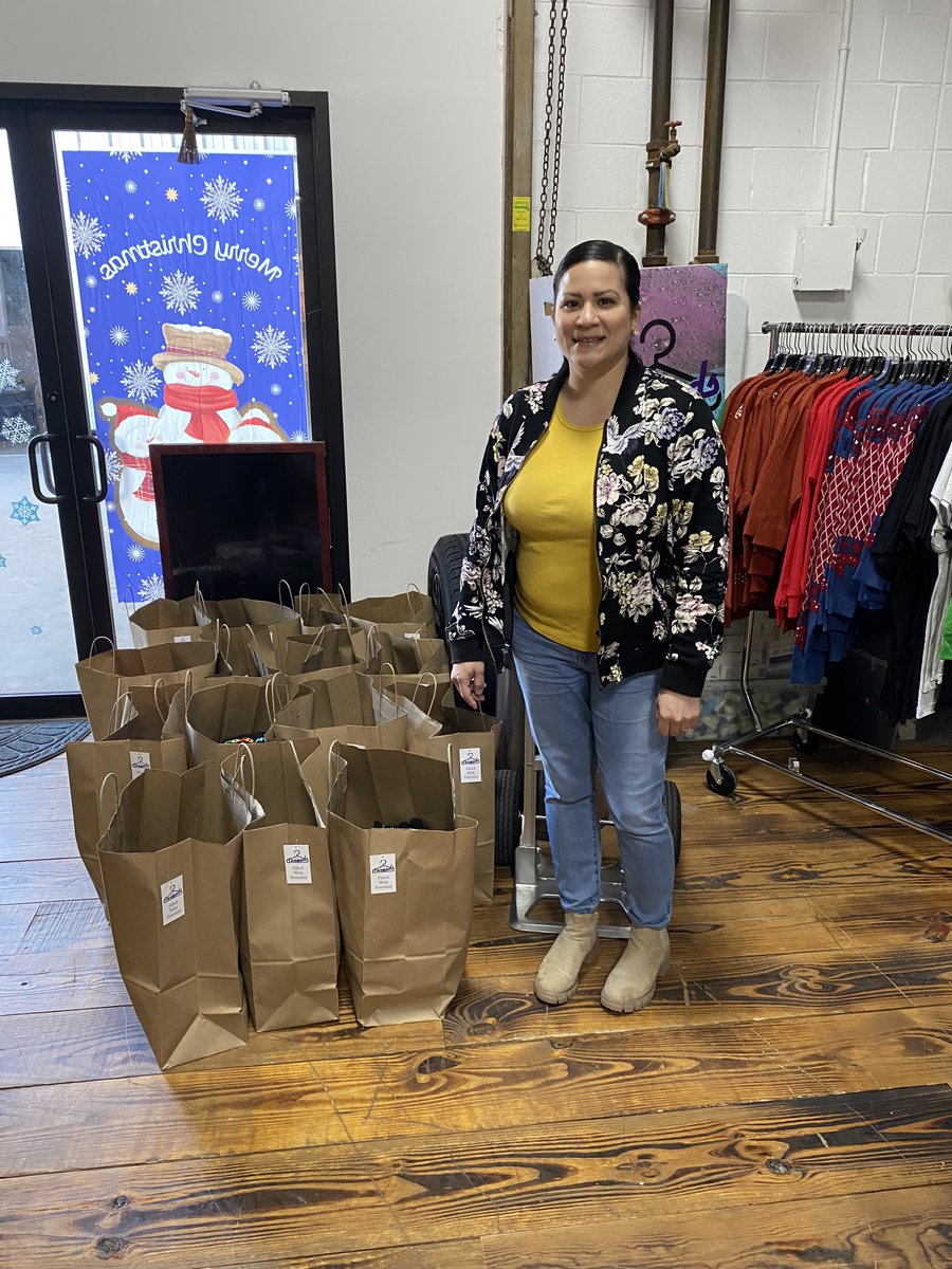 HoustonThreads tweet picture
