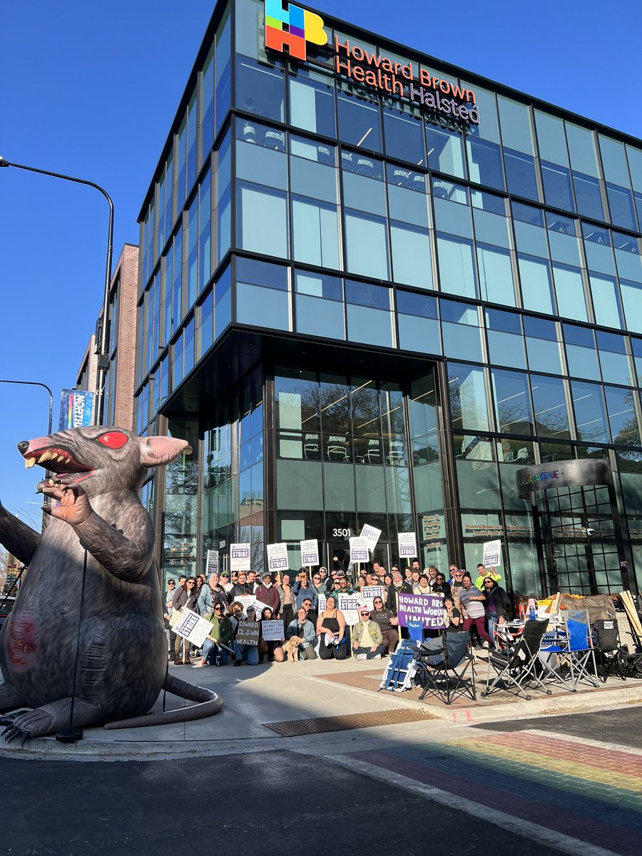 Howard Brown Health Workers United tweet media