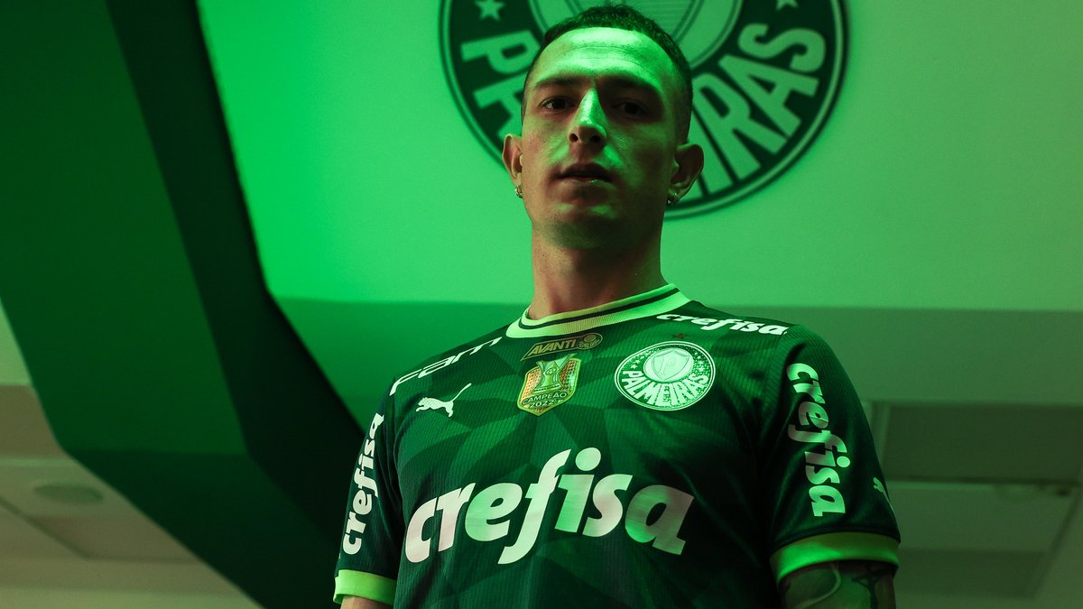 Infos_palestra's tweet photo. Aníbal Moreno: 

"A verdade é que me receberam muito bem, tudo muito tranquilo. Agradeço a forma como todos no clube me trataram. A estrutura é muito boa, estou muito feliz com tudo. Gostaria de agradecer à Família Palmeiras pelas boas-vindas. Vou dar o melhor de mim e espero que possamos escrever uma história bonita juntos”