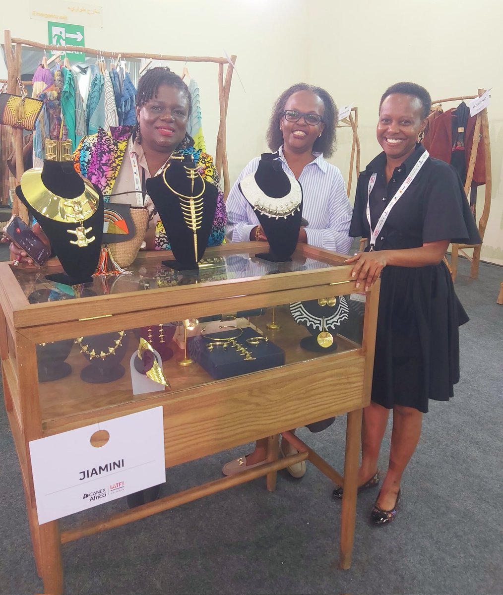 Gloria K. Uwizera tweet media